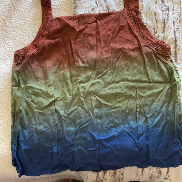 BoHo hippie crop top. - Picture 3 of 3